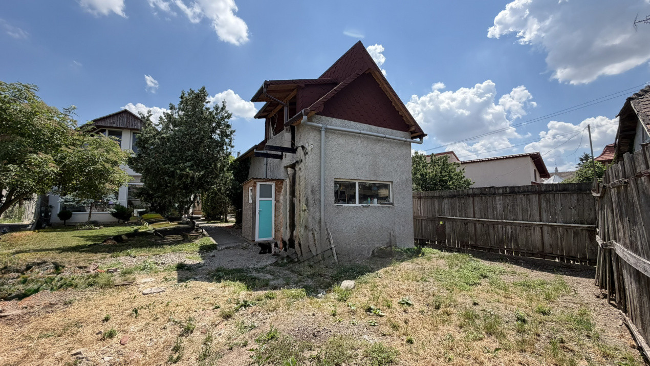 Casă Centrală 5 camere, Str. Andrei Mureșanu - Carei