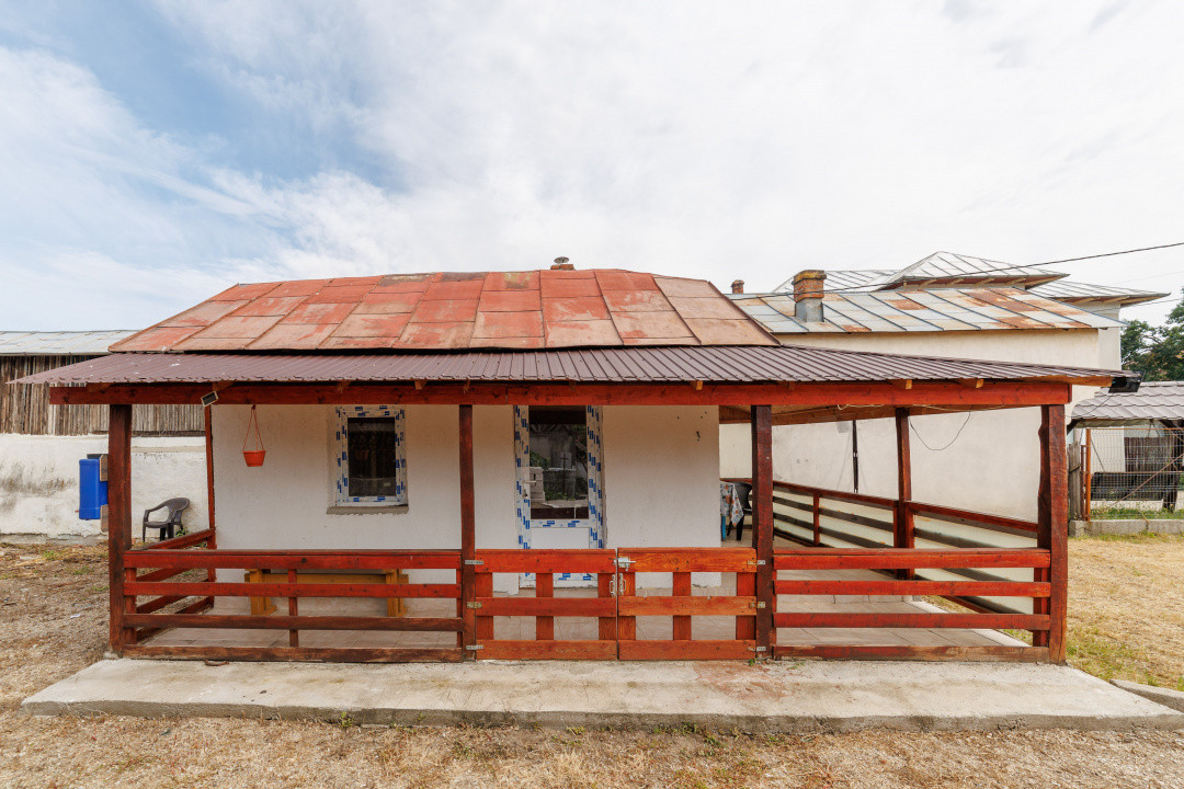 Casa+teren 2.140 mp de vanzare – Ciesti, Lunca Corbului– la doar 30 km Pitesti