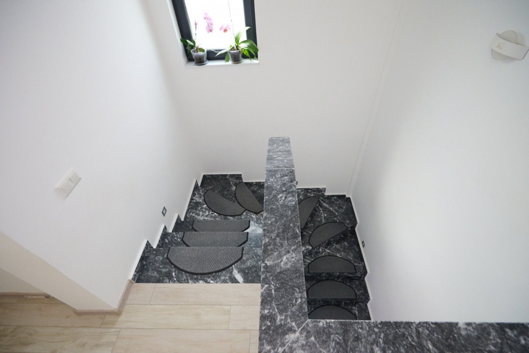 Casa premium in Stefanesti | 5 camere| Incalzire in pardoseala-Constructie noua!