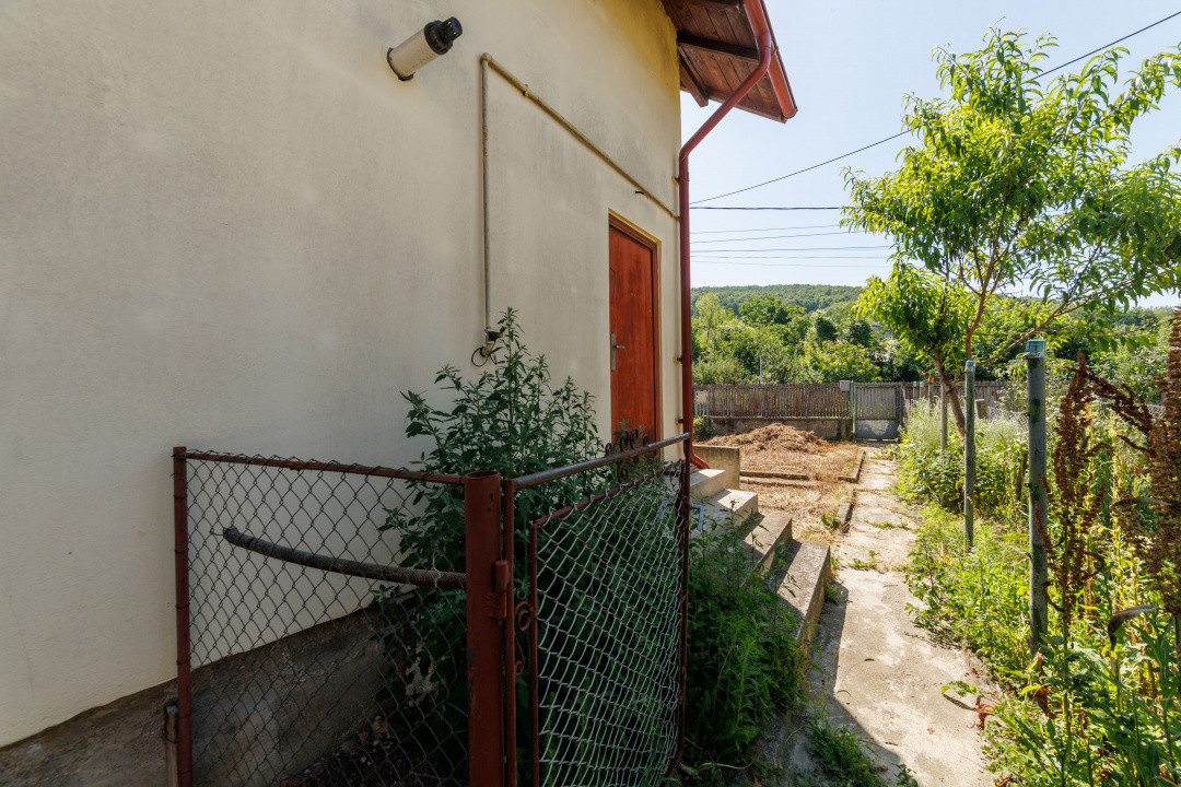 Casă P+M aproape de Pitești | Valea Mare – Podgoria | Teren 795 mp | Comision 0%