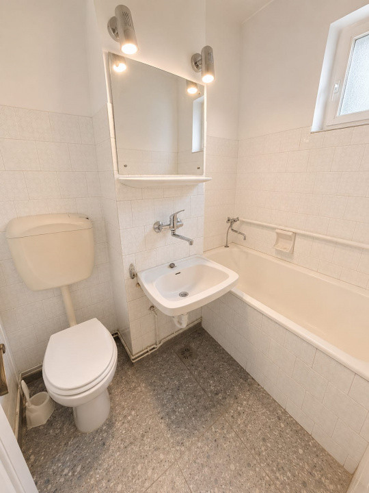 De Vânzare Apt 3 camere Careiului Satu Mare