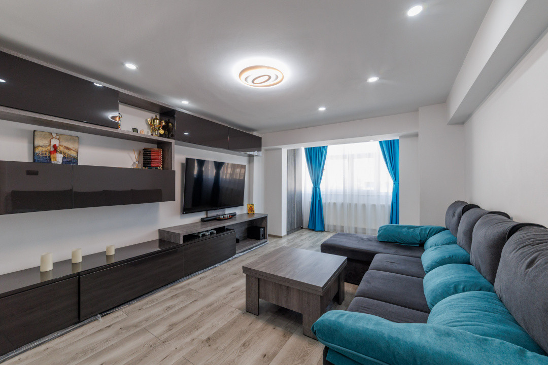 Apartament decomandat - Cartier Prundu