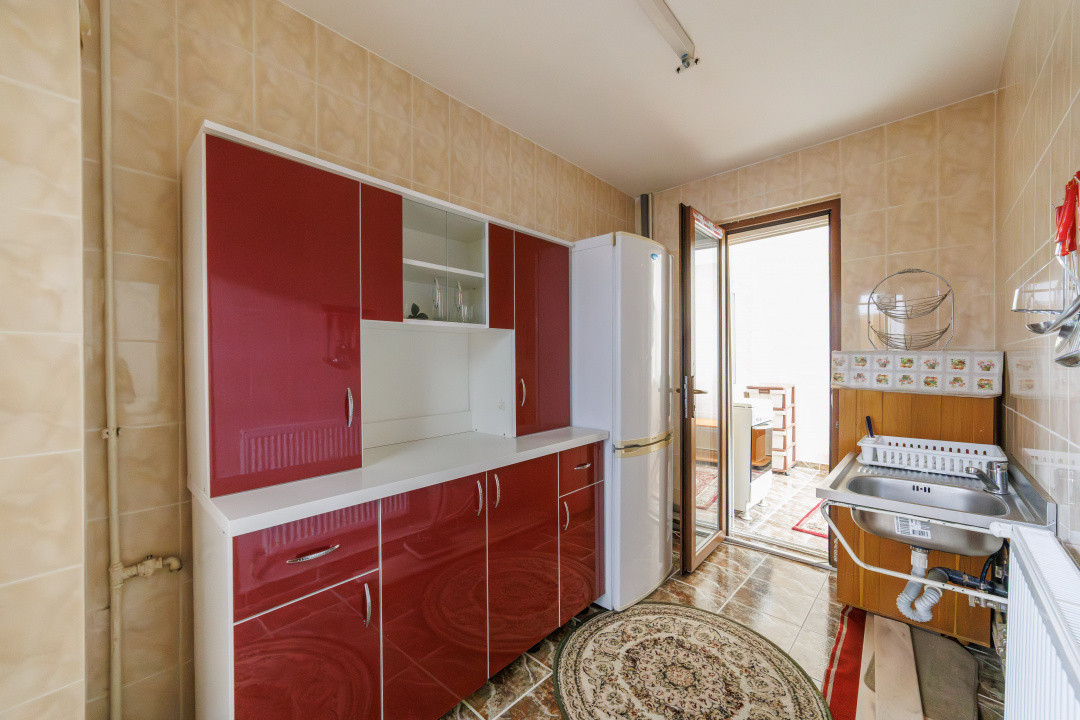 Apartament 2 camere, etaj 3, zonă excelentă, Trivale – Str. Frasinului