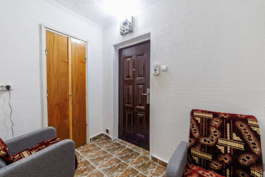 Apartament 2 camere, etaj 3, zonă excelentă, Trivale – Str. Frasinului