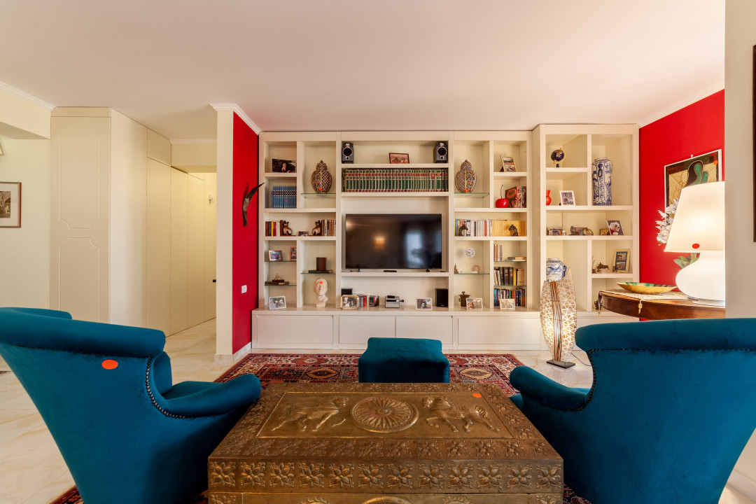 Apartament ultracentral - 3 camere, 167 mp, 2 terase, 2 locuri de parc subterane