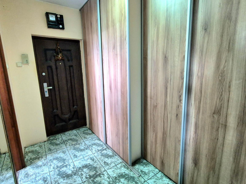 Apartament 3 camere - Jean Steriadi
