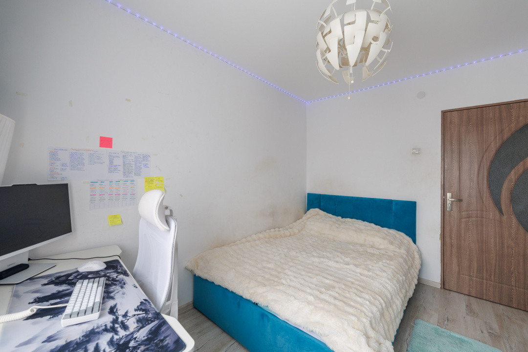 Apartament 2 camere semidecomandate, gata de mutat, Trivale