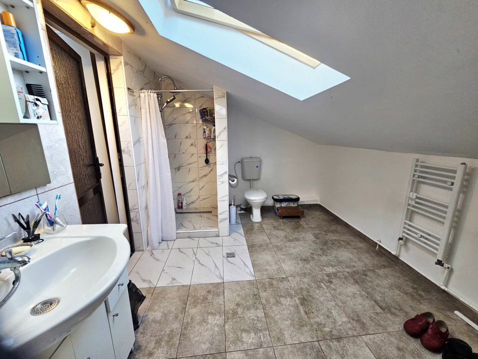 Apartament spatios -100 mp/ locul ideal pentru o familie -Manastur