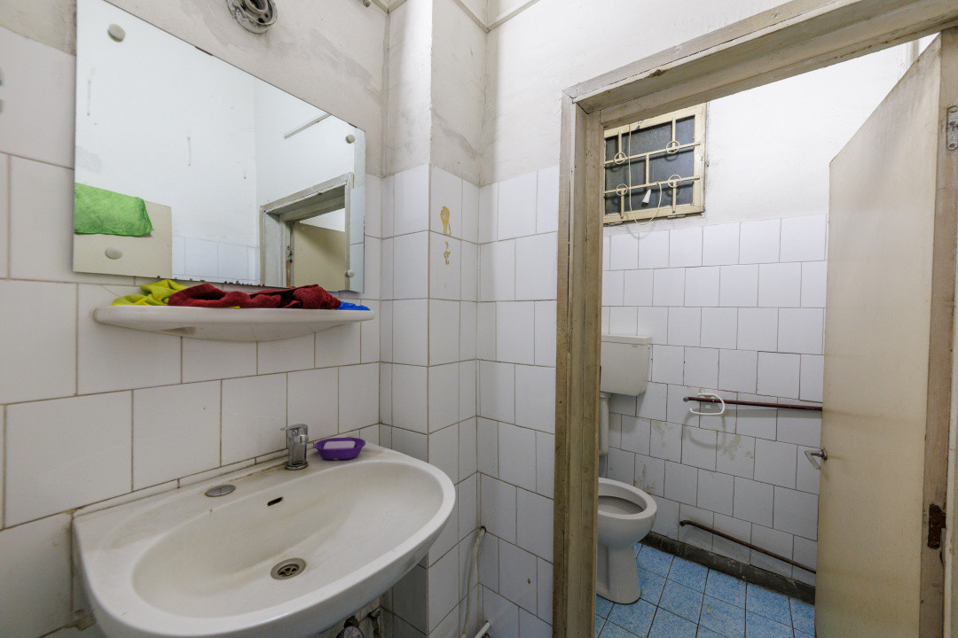 Spațiu Comercial 87 mp cu Vitrină și Trafic Intens – Calea București, Pitești