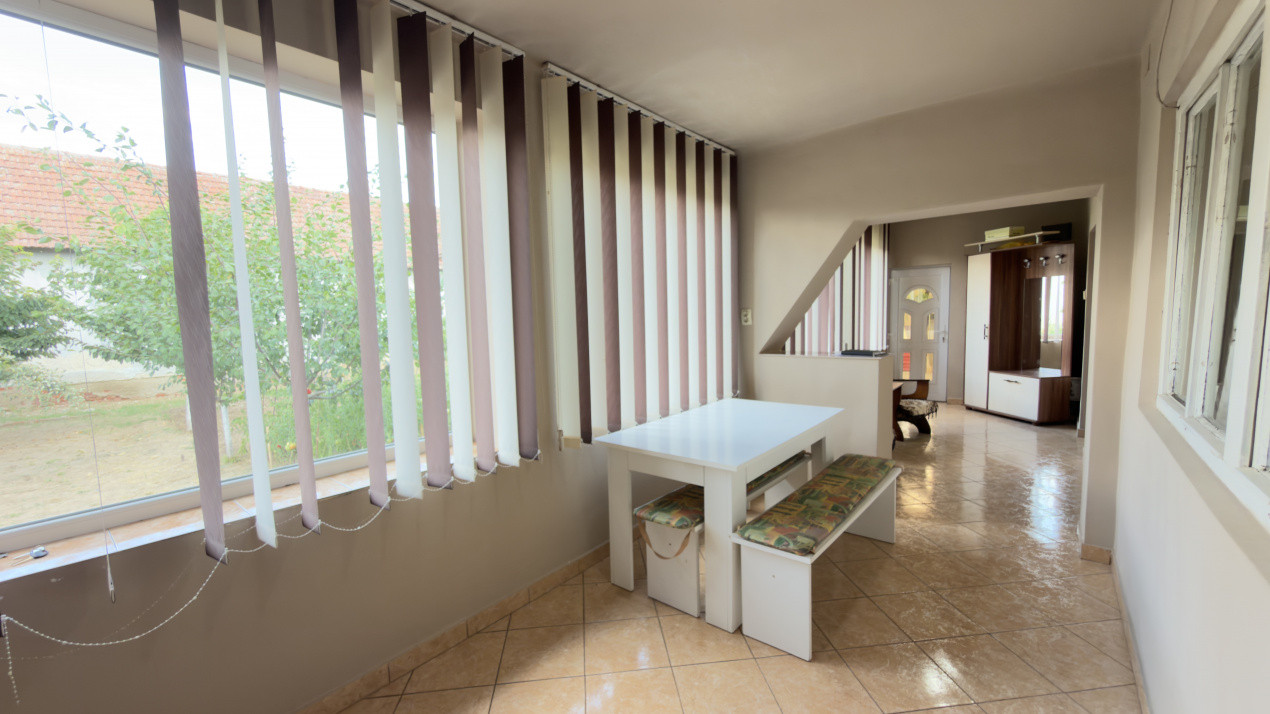 Casă 4 camere, Teren 1005 mp Loc. Căpleni Nr.789 -Jud. Satu Mare