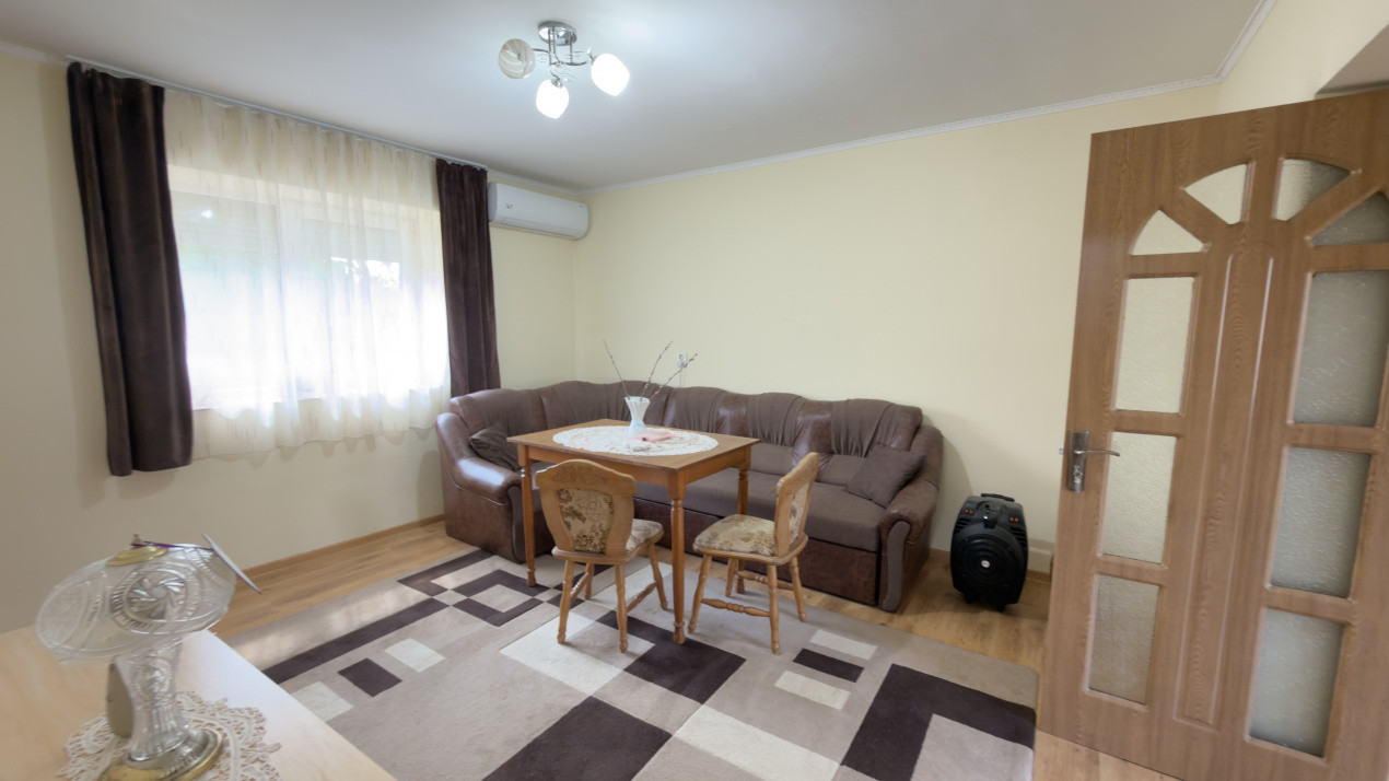 Casă 4 camere, Teren 1005 mp Loc. Căpleni Nr.789 -Jud. Satu Mare