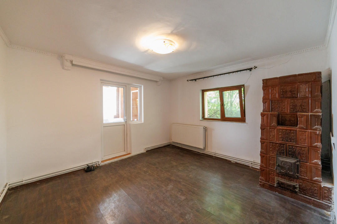 Casa cu teren de 889mp Prundu - Ideala pentru locuit sau dezvoltare imobiliara