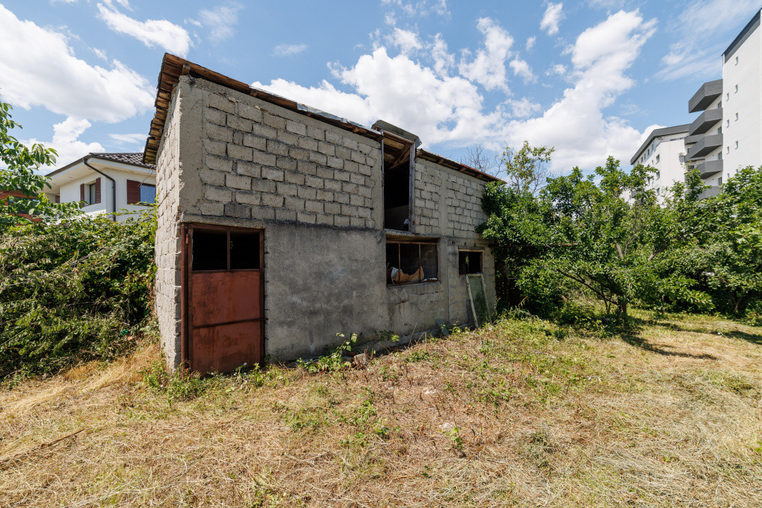 Casa cu teren de 889mp Prundu - Ideala pentru locuit sau dezvoltare imobiliara