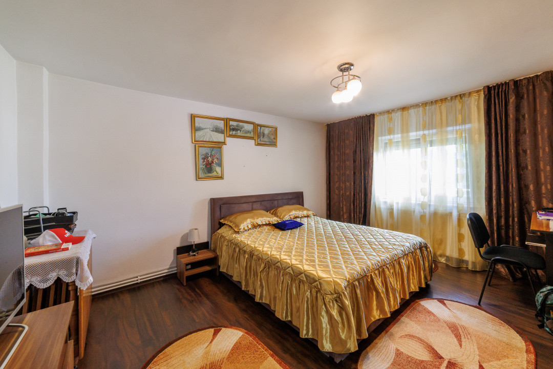 Casă cu teren de 634 mp și beci | Calea Câmpulung, Pitești