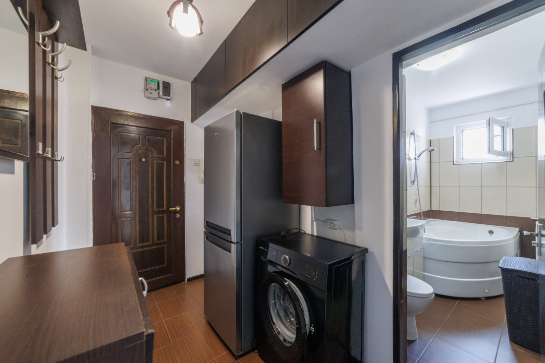 Apartament luminos cu 2 camere și parcare inclusă – Banat