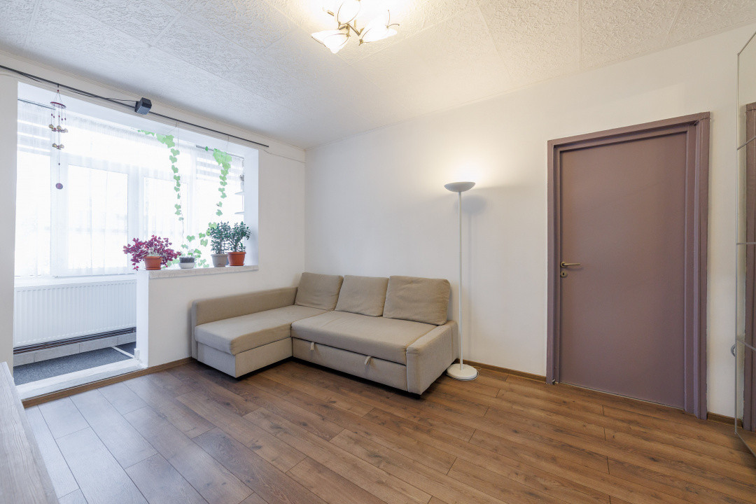 Apartament 2 camere, etaj 3, zona Traian
