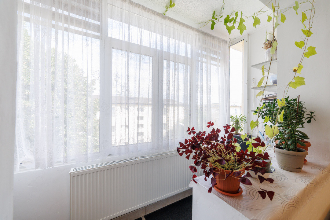 Apartament 2 camere, etaj 3, zona Traian