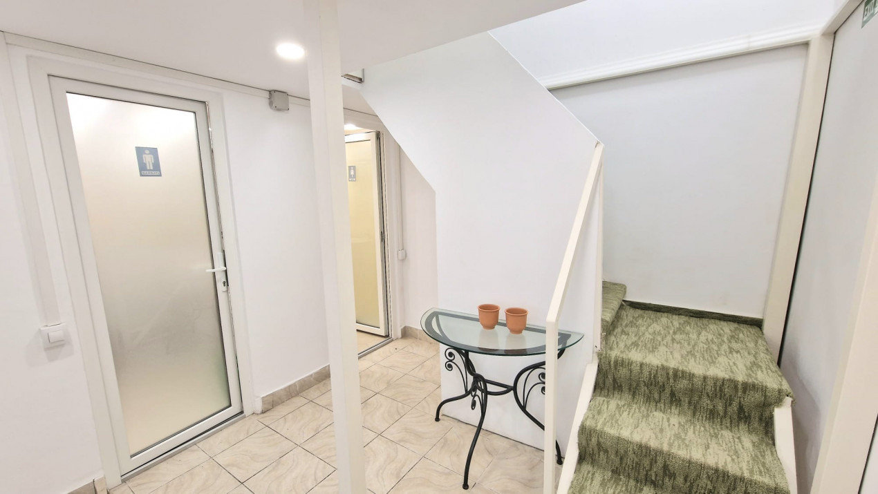 De inchiriat spatiu comercial central