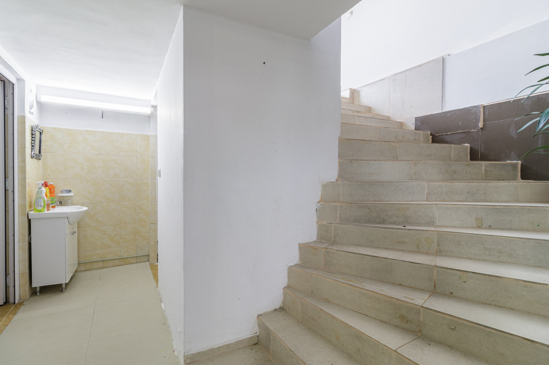Spatiu comercial de vanzare