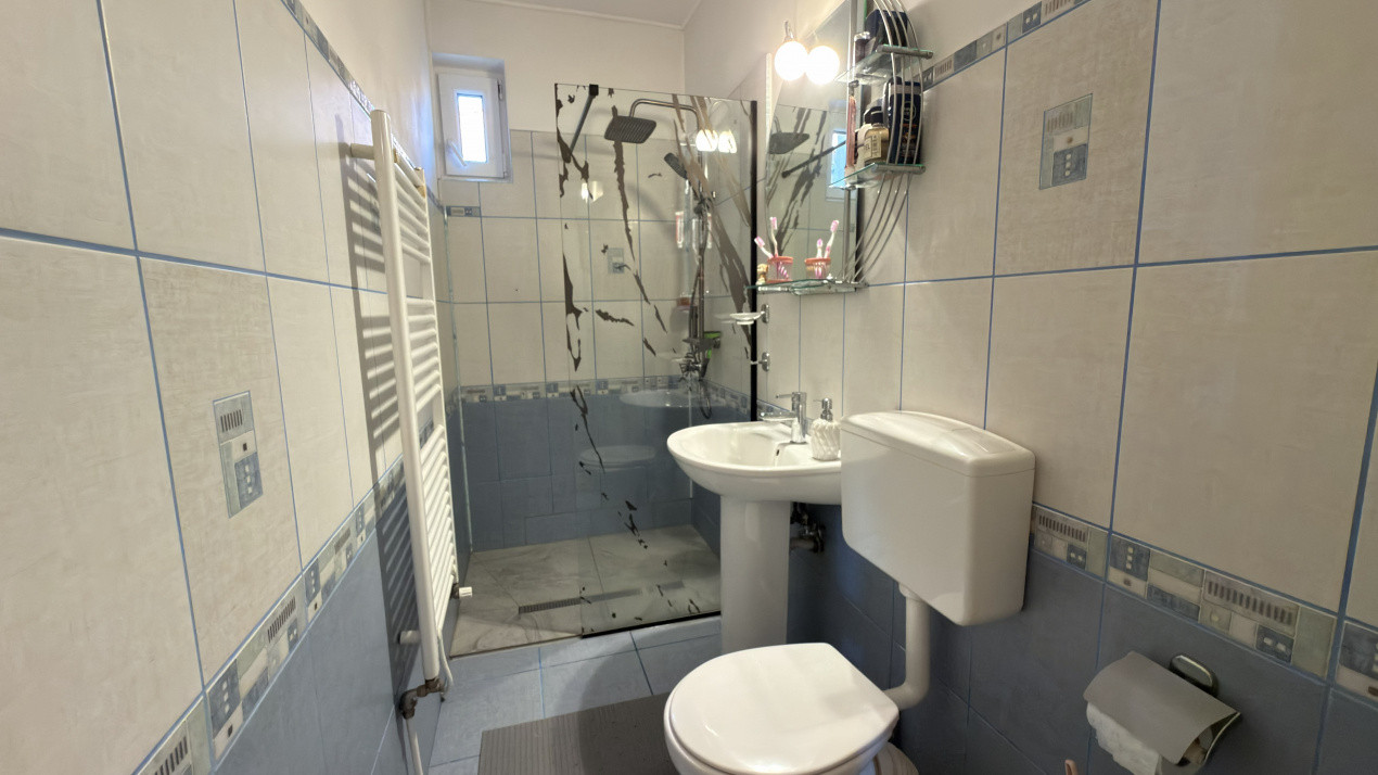 Casa Visurilor /4 camere-163 mp / Teren-1036 mp / B-dul 25 Octombrie - Carei