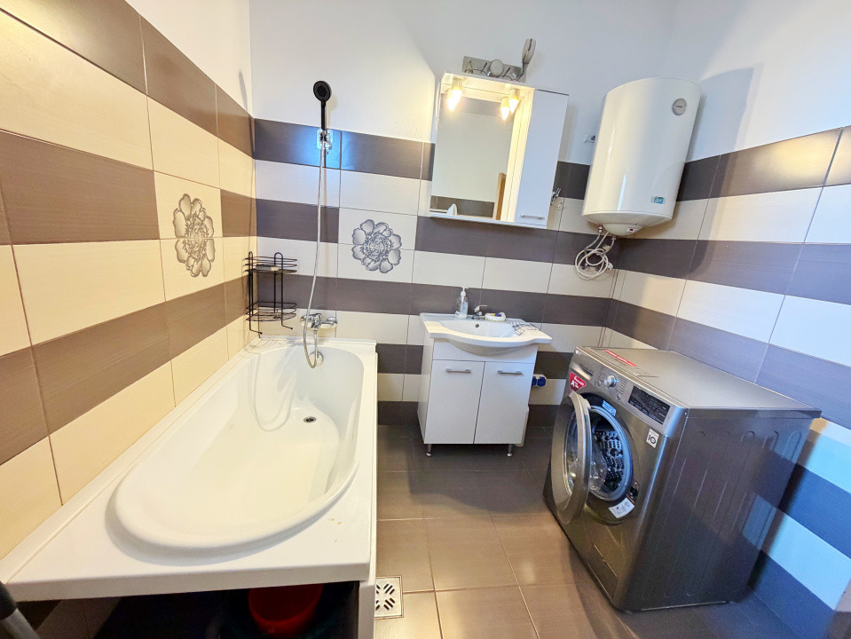 Inchiriere Casa 3 camere + curte generoasa 500 mp 
