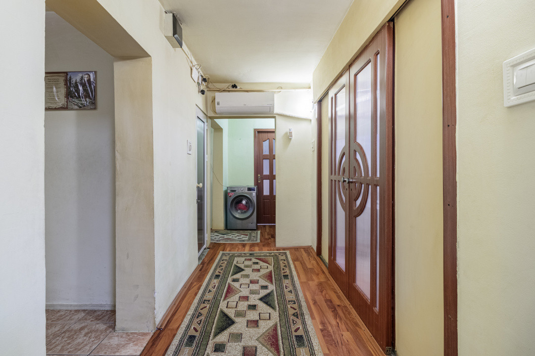 3 camere etaj 2 din 3 Soseaua Alexandriei 