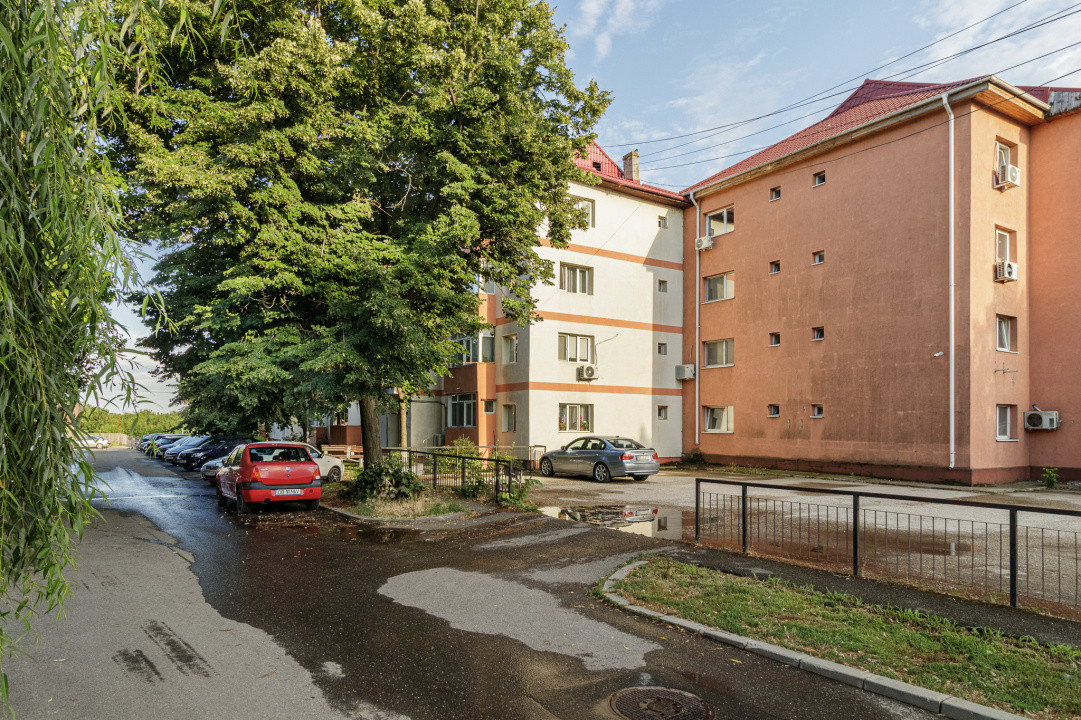 3 camere etaj 2 din 3 Soseaua Alexandriei 