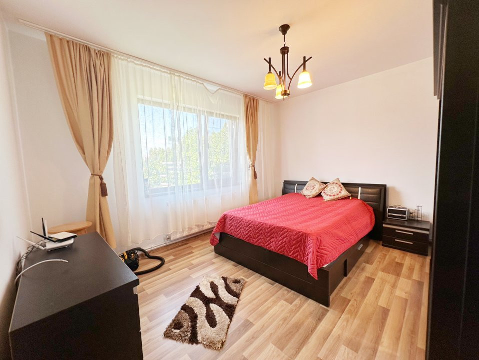 Inchiriere Casa pe parter 3 camere la 1,5 km de Lidl Trivale 