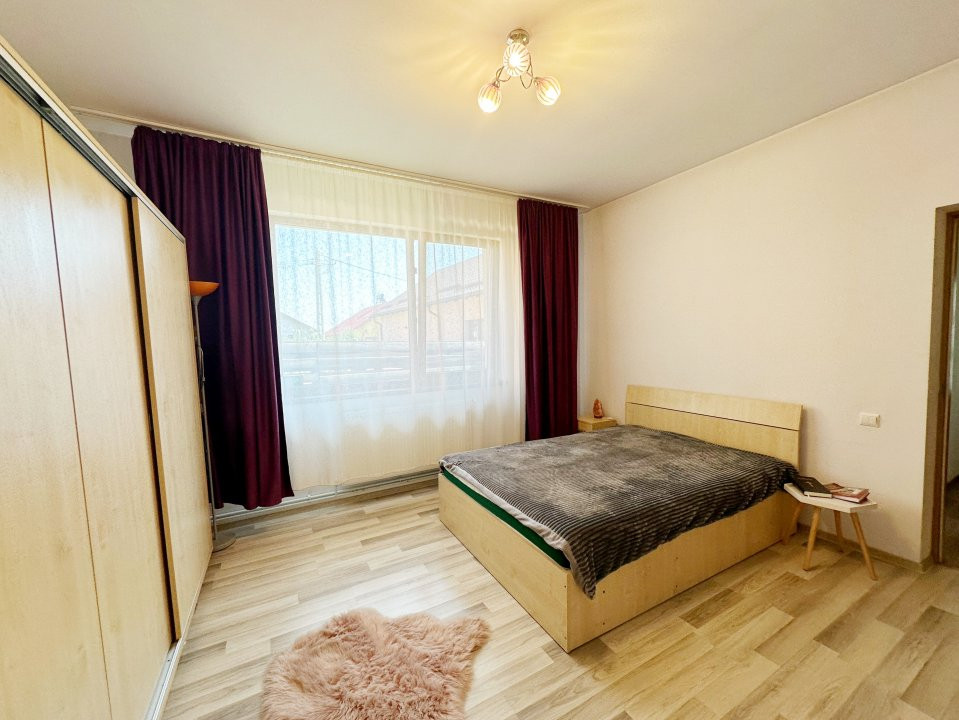 Inchiriere Casa pe parter 3 camere la 1,5 km de Lidl Trivale 